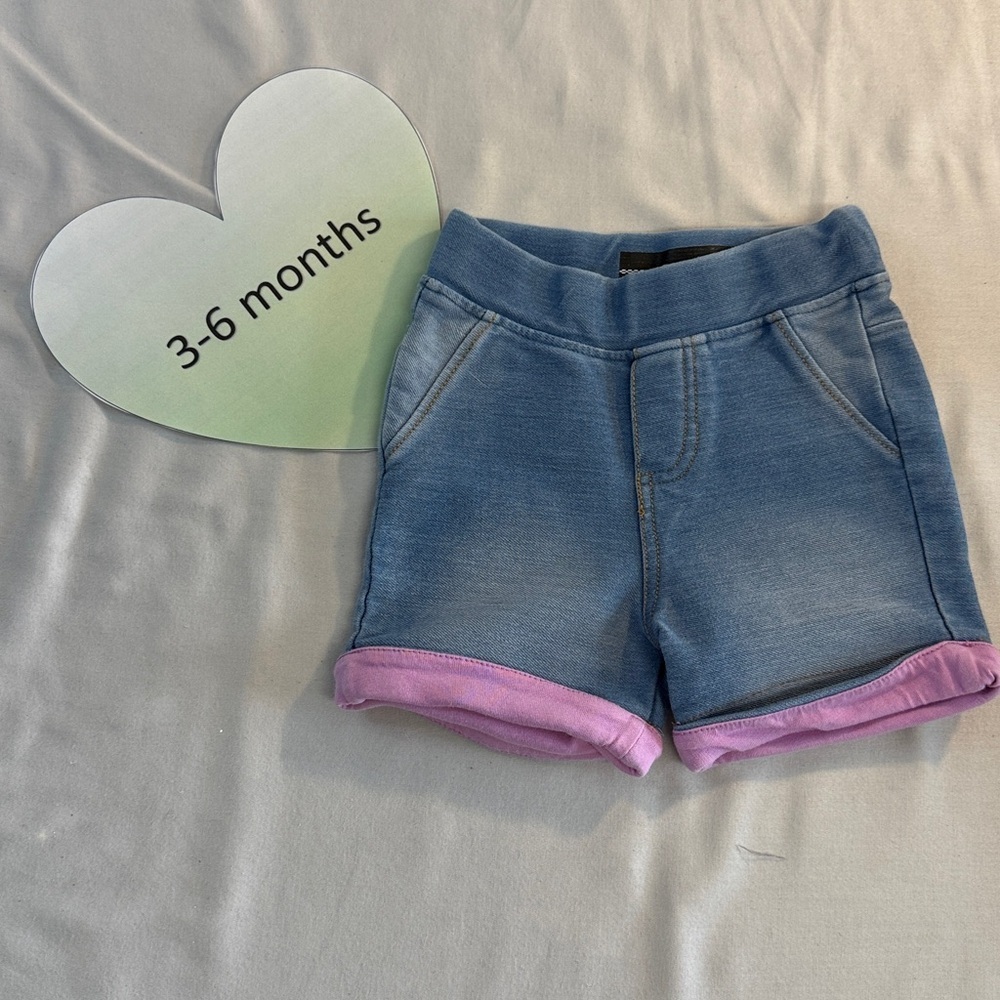 Guess - soft pull on baby shorts. Size 3-6 months